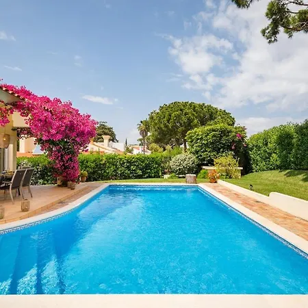 Amora Villa Almancil